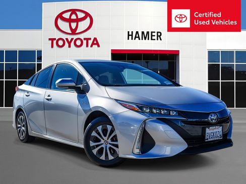 Used 2021 Toyota Prius Prime XLE w/ Carpet Mat Package (TMS) image 1