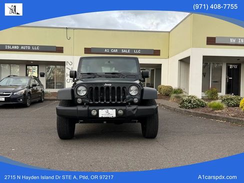 Used 2015 Jeep Wrangler Unlimited Sport w/ Power Convenience Group AWD/4WD image 3