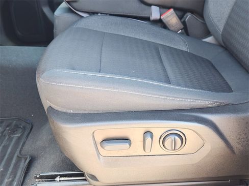 Used 2022 Chevrolet Silverado 1500 Custom image 23