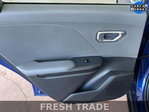 Used 2025 Kia K4 LXS image 16