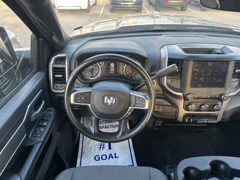 Used 2024 RAM 2500 Big Horn image 11