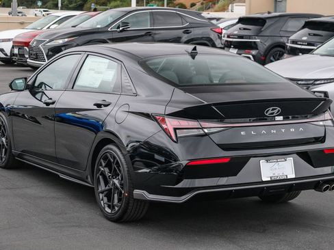 New 2025 Hyundai Elantra N Line FWD image 4