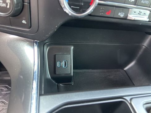 Used 2022 Ford F150 XLT w/ Equipment Group 302A High AWD/4WD image 26