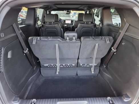 New 2026 Chrysler Pacifica Select FWD image 13