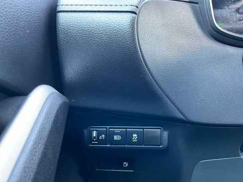 Used 2026 Toyota Corolla Cross AWD Hybrid image 17