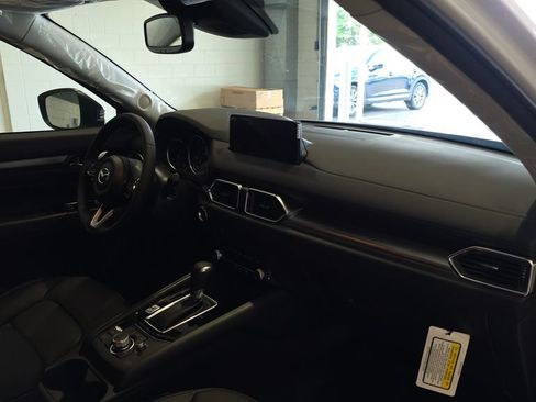 Used 2025 MAZDA CX-5 AWD 2.5 S w/ Preferred Package image 19
