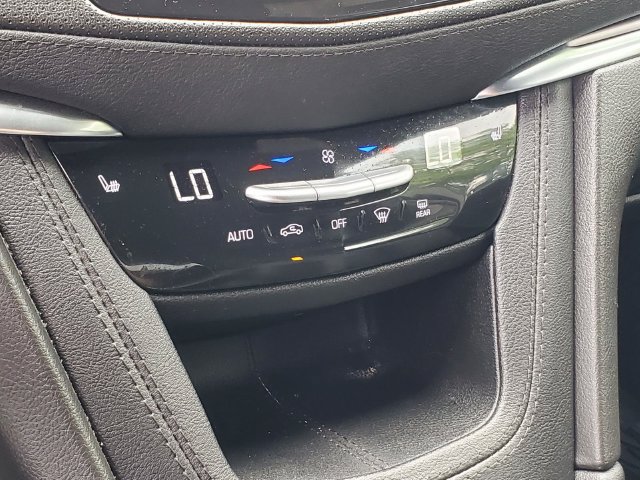 Used 2024 Cadillac XT5 Luxury AWD/4WD image 26