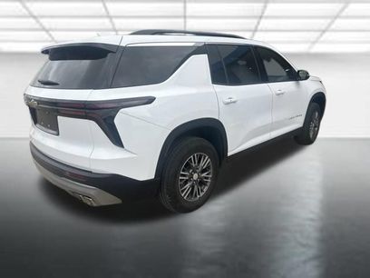 Used 2026 Chevrolet Traverse LT