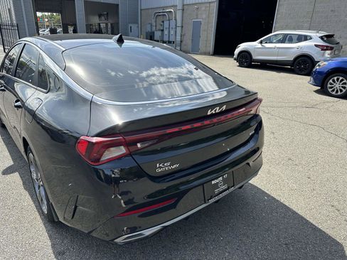 Used 2022 Kia K5 LXS image 9