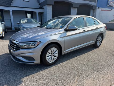 Used 2019 Volkswagen Jetta S w/ Driver Assistance Package FWD image 1