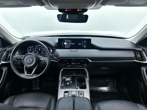 Certified 2025 MAZDA CX-70 Plug-In Hybrid w/ Premium Pkg image 19
