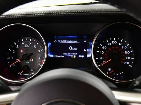 Used 2016 Ford Mustang Shelby GT350 w/ Track Package image 15