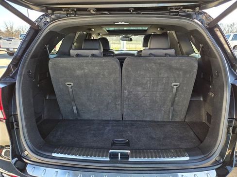 Used 2019 Kia Sorento SX image 11