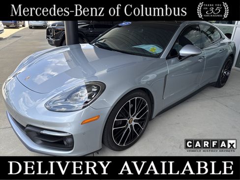 Used 2023 Porsche Panamera Platinum Edition image 1