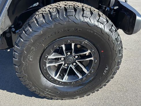 New 2026 Jeep Wrangler Willys AWD/4WD image 11