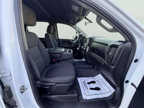 Used 2021 GMC Sierra 3500 4x4 Crew Cab w/ Convenience Package image 28