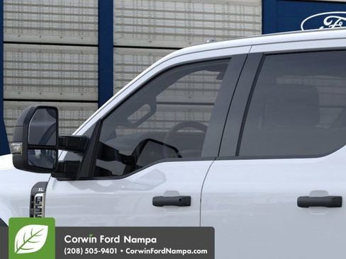 New 2026 Ford F550 4x4 Crew Cab image 20