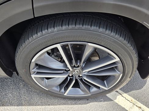 Used 2024 INFINITI QX50 Sport FWD image 10