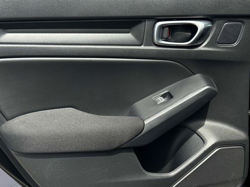 Certified 2024 Honda Civic Sport image 12