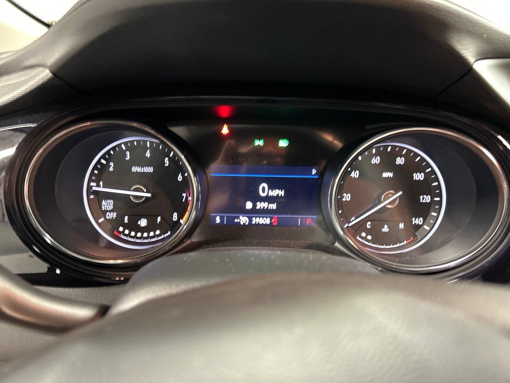 Used 2022 Buick Encore GX Select w/ Sport Touring Package FWD image 14