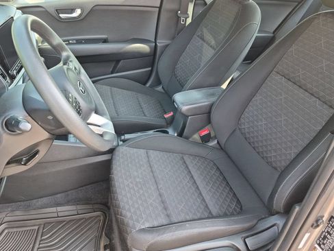 Used 2021 Kia Rio S FWD image 16