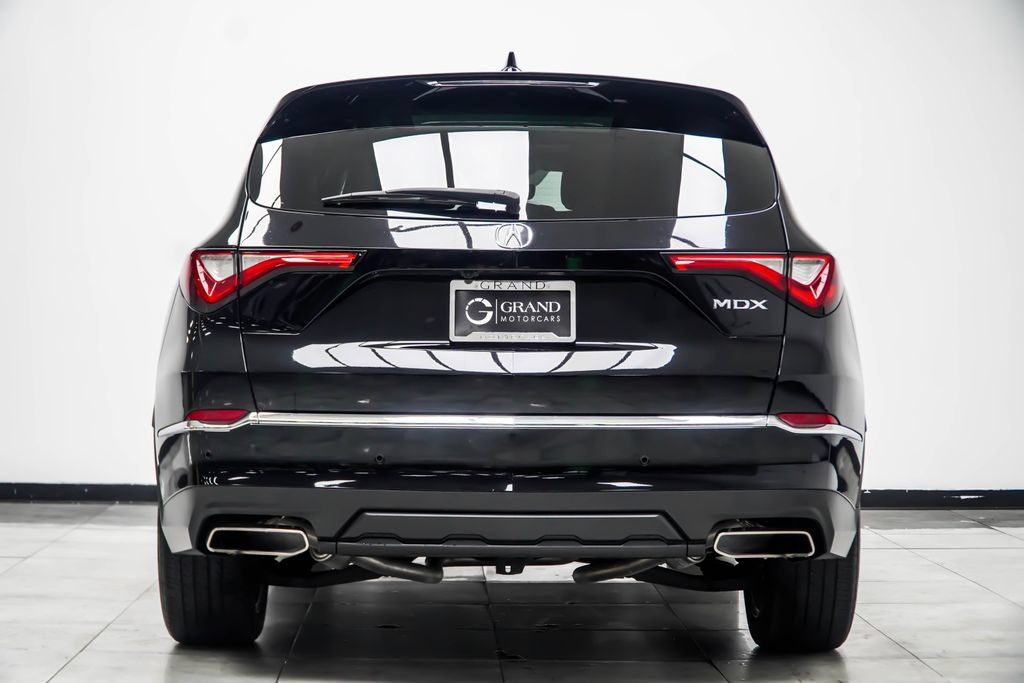 Used 2024 Acura MDX w/ Technology Package FWD image 15