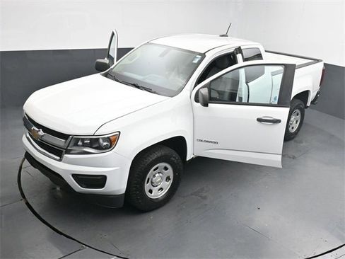 Used 2018 Chevrolet Colorado W/T image 33