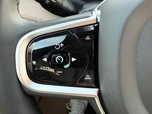 New 2026 Volvo XC90 T8 Plus w/ Protection Package Premier image 13