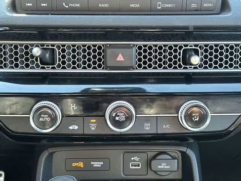 Used 2024 Honda Civic Sport image 13