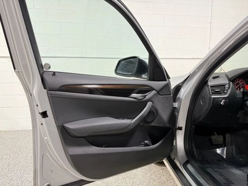 Used 2013 BMW X1 xDrive35i AWD/4WD image 10