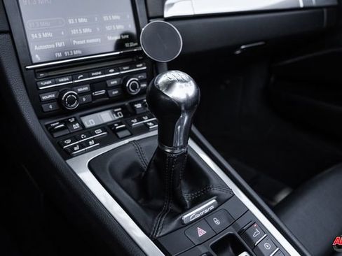 Used 2013 Porsche 911 Carrera RWD image 13