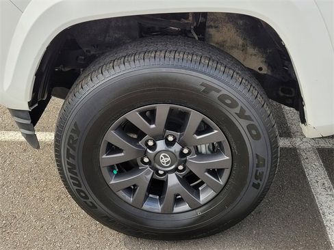 Used 2023 Toyota Tacoma SR5 image 19