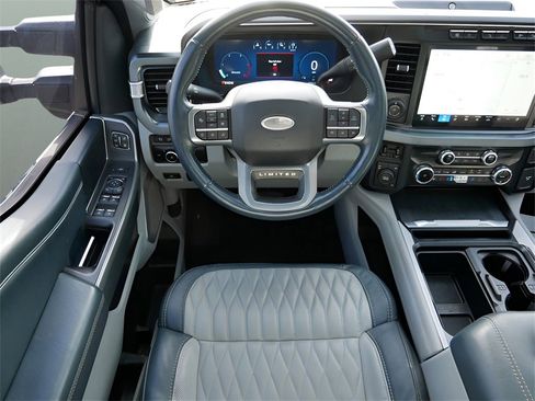 Used 2024 Ford F450 Limited w/ FX4 Off-Road Package image 10