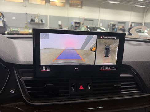 Certified 2022 Audi Q5 2.0T Premium Plus AWD/4WD image 20