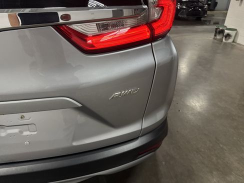 Used 2017 Honda CR-V EX image 34