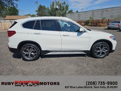 Used 2018 BMW X1 xDrive28i AWD/4WD image 8