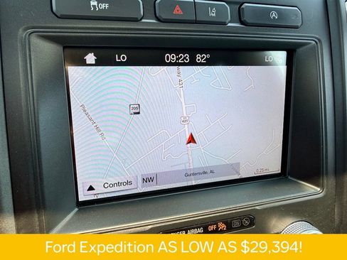 Used 2019 Ford Expedition Limited w/ Equipment Group 301A RWD image 8