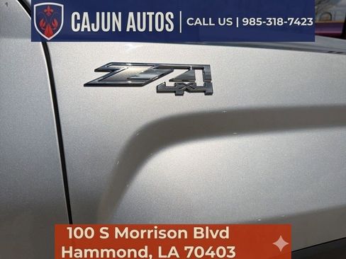 Used 2018 GMC Sierra 1500 SLT w/ Texas SLT Premium Package AWD/4WD image 8