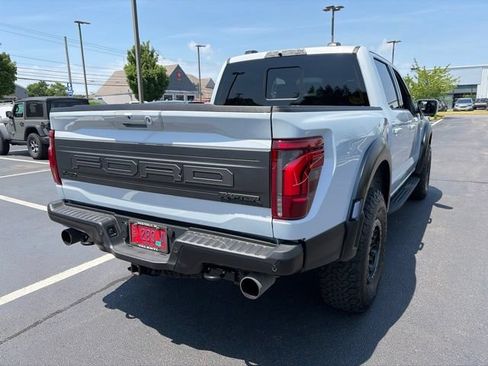 Used 2025 Ford F150 Raptor AWD/4WD image 5