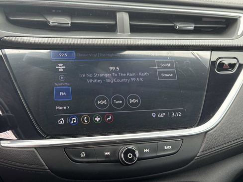 Used 2022 Buick Encore GX Select FWD image 17