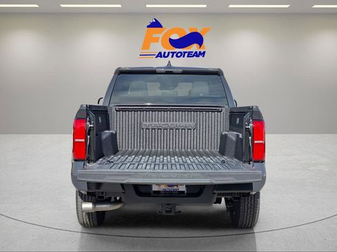 New 2026 Toyota Tacoma SR5 image 11