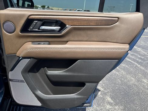 New 2026 GMC Yukon Denali Ultimate AWD/4WD image 37