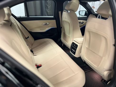 Used 2021 BMW 330i xDrive Sedan w/ Convenience Package image 25