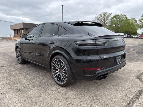 Used 2020 Porsche Cayenne Turbo AWD/4WD image 6