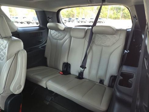 Used 2021 Hyundai Palisade Limited w/ Winter Package image 31