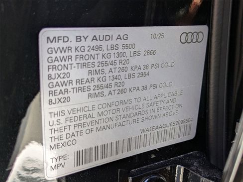 New 2025 Audi Q5 Premium Plus image 17