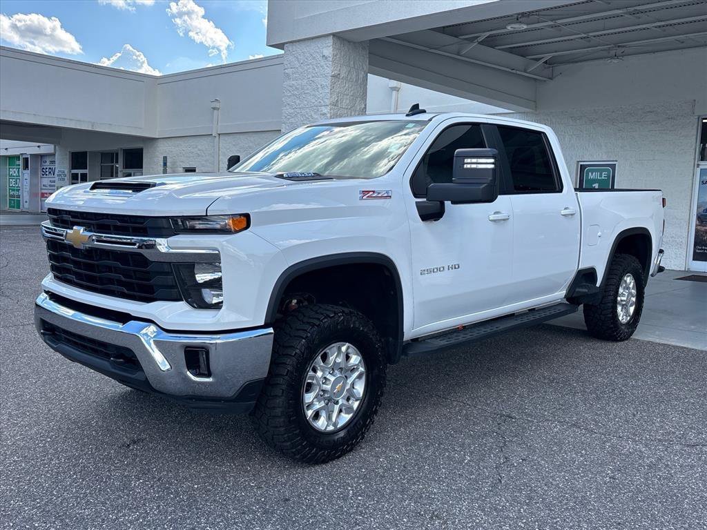 Used 2024 Chevrolet Silverado 2500 LT w/ All Star Edition AWD/4WD image 24