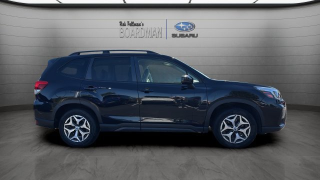 Used 2019 Subaru Forester Premium w/ All-Weather Package AWD/4WD image 3