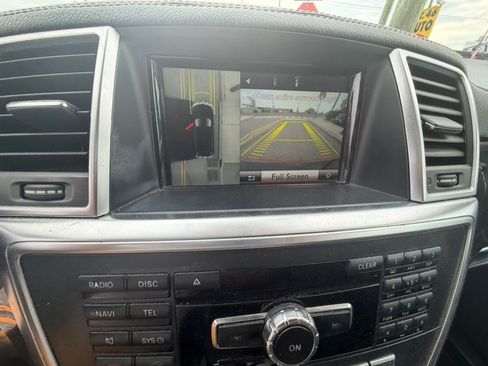 Used 2016 Mercedes-Benz GL 450 4MATIC image 19