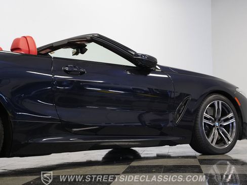 Used 2022 BMW M850i xDrive Convertible image 28